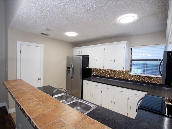 8615 Putnam Drive C, Austin TX 78757