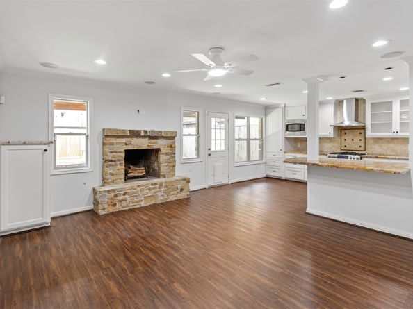 4414 Belle Glade Drive, Houston TX 77018