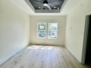 4605 Siegel Street A/B, Houston TX 77009