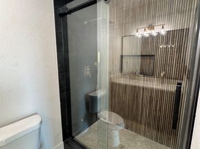 4605 Siegel Street A/B, Houston TX 77009