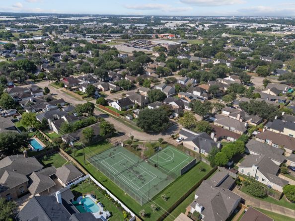 8514 Deer Meadow Drive, Houston TX 77071