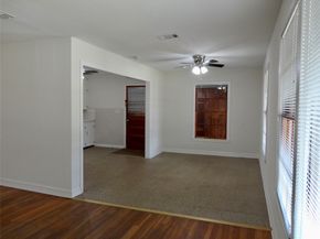 400 N ELM Street, Tomball TX 77375