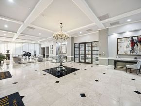 3350 Mccue Road 904, Houston TX 77056