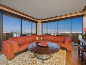 3350 Mccue Road 904, Houston TX 77056