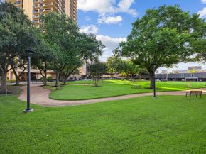 3350 Mccue Road 904, Houston TX 77056