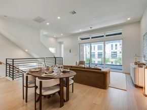 1109 Ennis Street, Houston TX 77003