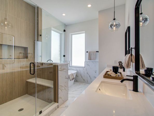 1109 Ennis Street, Houston TX 77003