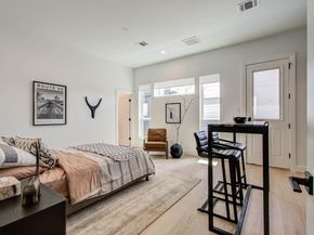 1109 Ennis Street, Houston TX 77003