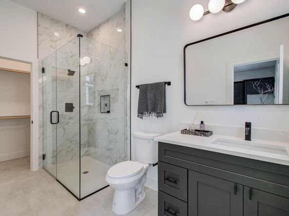 1109 Ennis Street, Houston TX 77003