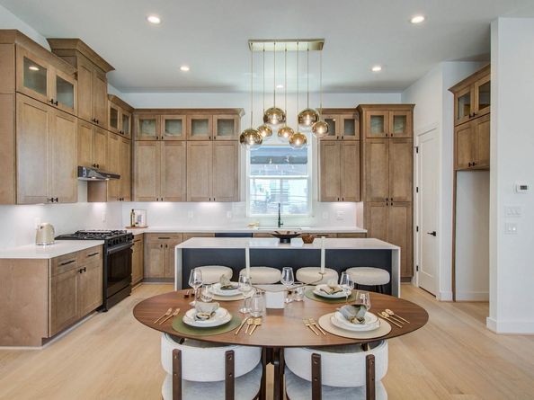 1109 Ennis Street, Houston TX 77003