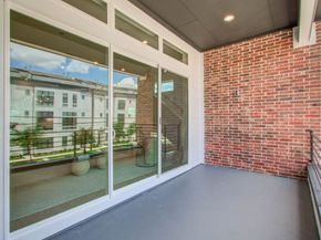 1109 Ennis Street, Houston TX 77003