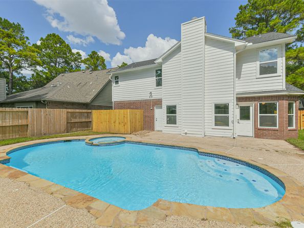 7719 Woodlett Court, Houston TX 77095
