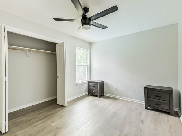7719 Woodlett Court, Houston TX 77095