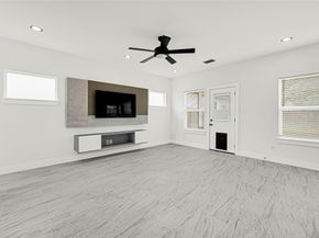 7903 James Franklin Street, Houston TX 77088