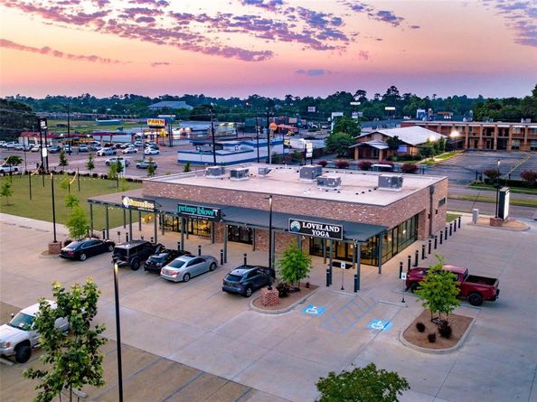 963 W 41st Street, Houston TX 77018