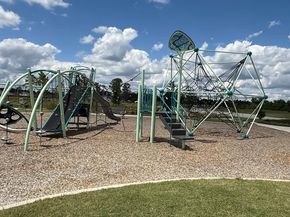 21007 Carob Tree Lane, Tomball TX 77377