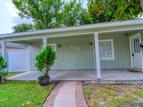 7557 Meadowview Drive, Houston TX 77037