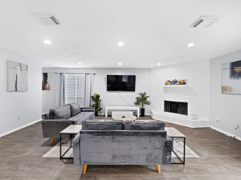 12418 Sungate Lane