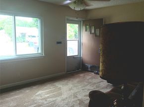 8913 Linda Vista Road, Houston TX 77078