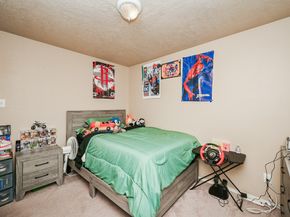 19533 Richland Springs Drive, Houston TX 77073