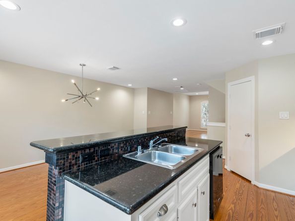 1928 Prospect Street, Houston TX 77004
