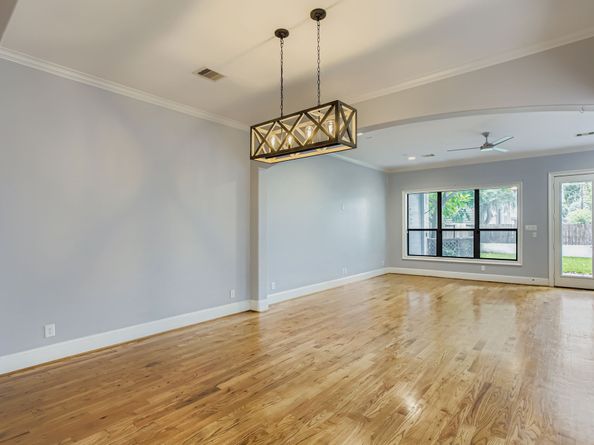 1020 W 22nd Street A, Houston TX 77008