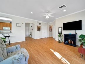 2815 Kings Crossing Drive 214, Kingwood TX 77345