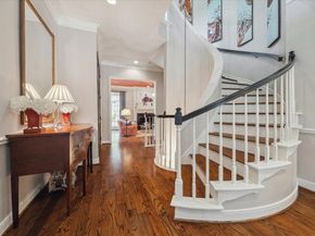 2902 West Lane Drive A, Houston TX 77027