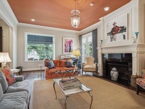 2902 West Lane Drive A, Houston TX 77027