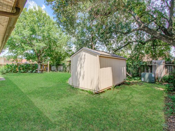 15603 Boulder Oaks Drive, Houston TX 77084