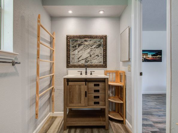 15603 Boulder Oaks Drive, Houston TX 77084
