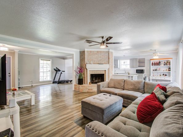 15603 Boulder Oaks Drive, Houston TX 77084