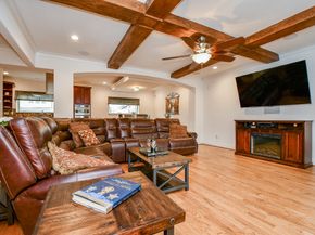 6500 Calder Street A, Houston TX 77007