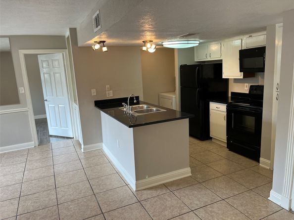 260 El Dorado Boulevard 805, Houston TX 77598
