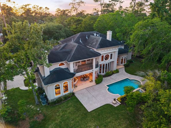 608 Little John Lane, Houston TX 77024
