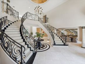 608 Little John Lane, Houston TX 77024
