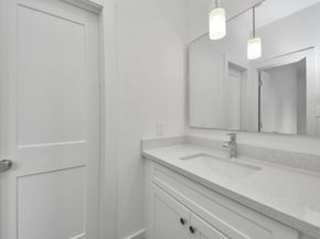 5612 Bertellis Lane, Houston TX 77091