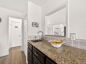 1627 N Hearthside Drive, Richmond TX 77406