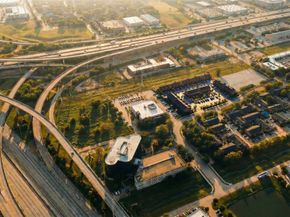 100 Northpoint Dr Building 5, Houston TX 77060