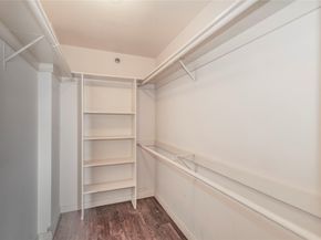 3525 Sage Road 1402, Houston TX 77056