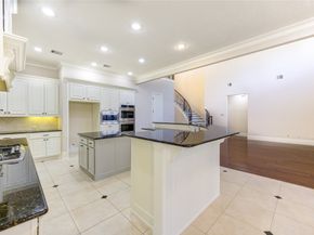 12454 Mooreknoll Lane, Houston TX 77024