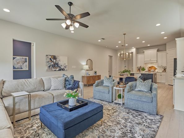 636 Sand Branch Drive, Conroe TX 77304