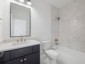 1807 Wakefield Drive, Houston TX 77018