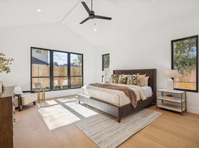 1807 Wakefield Drive, Houston TX 77018