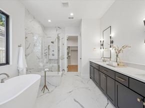 1807 Wakefield Drive, Houston TX 77018