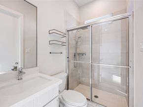 624 Thornton Oaks Lane, Houston TX 77018