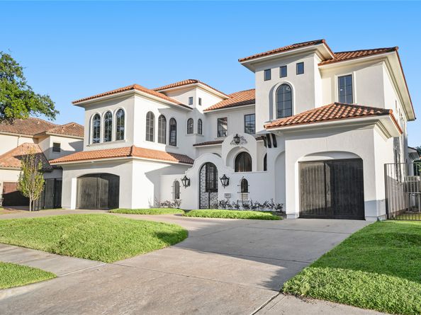 4811 Braesvalley Drive, Houston TX 77096