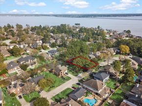 18922 Hikers Trail Drive, Humble TX 77346