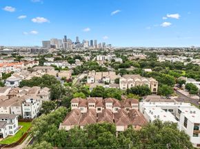 5023 La Branch Street, Houston TX 77004