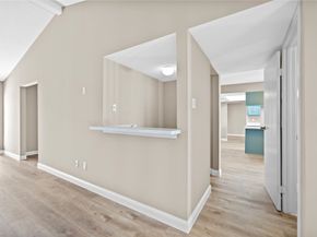 11350 Raven View Dr, Houston TX 77067